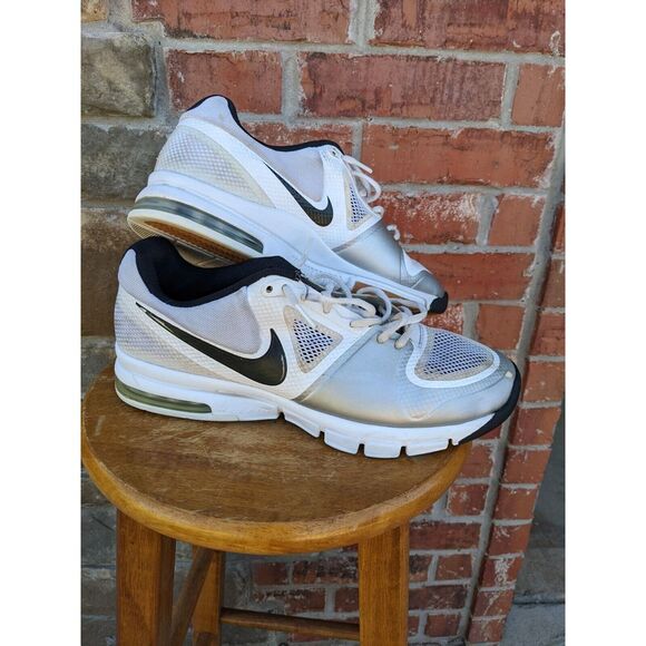 Nike Women's Max Air Extreme Volleyball Shoes 442249-101 Size: 14‎ - Picture 1 of 9